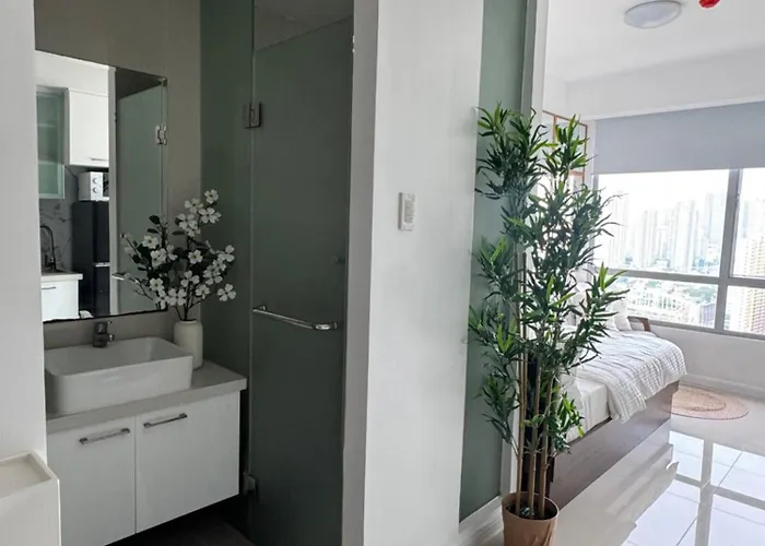 La Casa Zen - Cozy With Private Wi-fi, Complimentary Access To Fitness Centre, Swimming Pool And Stunning View Located Near The Cbd Of Ortigas, Makati, Bgc * Manila