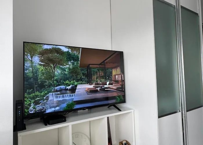 La Casa Zen - Cozy With Private Wi-fi, Complimentary Access To Fitness Centre, Swimming Pool And Stunning View Located Near The Cbd Of Ortigas, Makati, Bgc Apartment